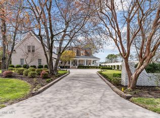 100 King Arthur Drive, Wilmington, NC 28403