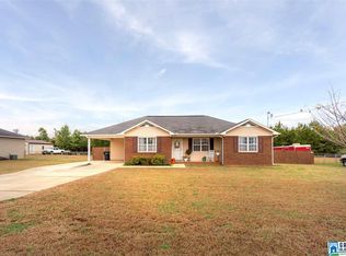 517 Bailey Rd, Weaver, AL 36277