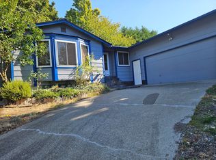 22860 16th Ave S, Des Moines, WA 98198