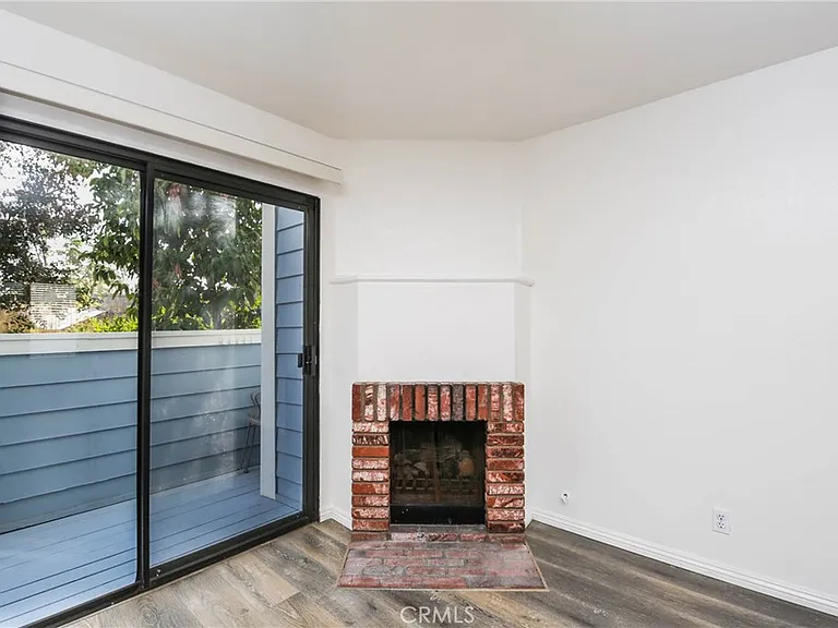 622 N Wilson Ave #4 — Photo 6