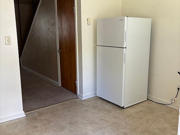 4th image of 1313 Jefferson Ave #6