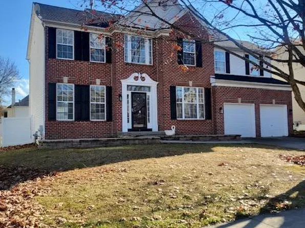 6 Creekwood Dr, Bordentown, NJ 08505