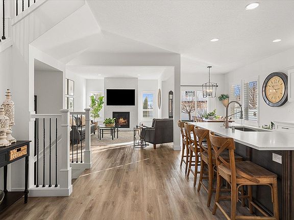 3rd image of 24960 E Pine Point Ct