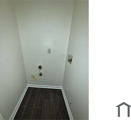 115 Leslie St #1 — Photo 6