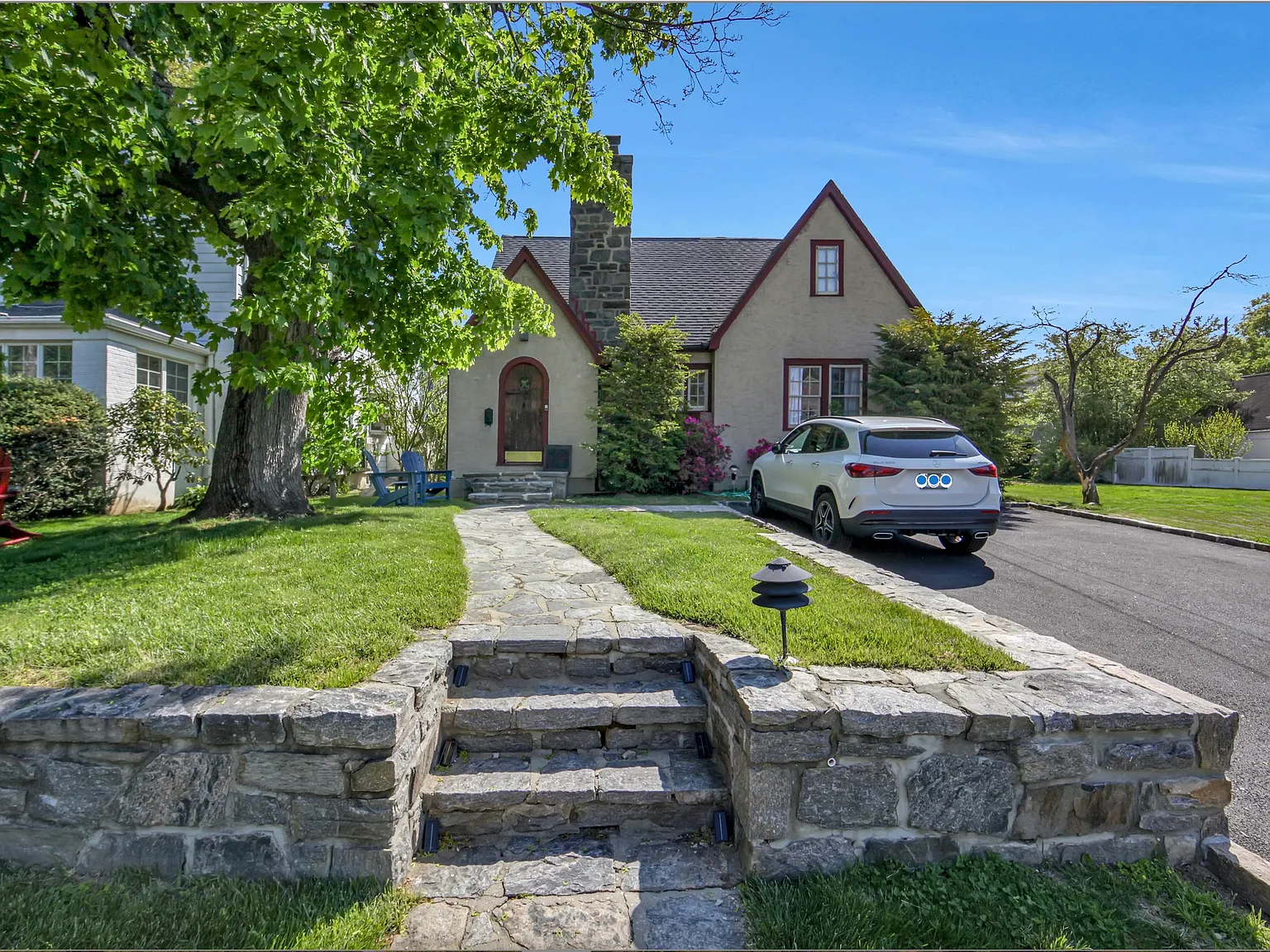 3 bed, 1587 sqft, $6,000 — Photo 4