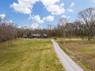 934 Hickory Hills Dr, Franklin, TN 37067