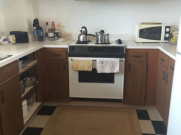 2nd image of 975 Ala Lilikoi St APT 704