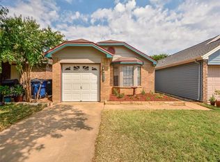 831 Mica Ln, Leander, TX 78641