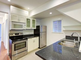 120 King Edward Ave E, Vancouver, BC V5V 2C1