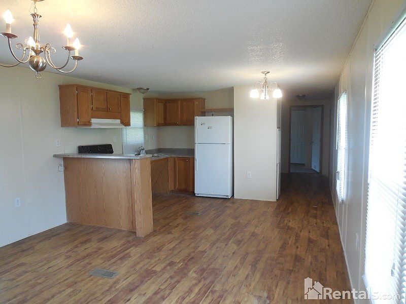 2nd image of 13223 Fish Rd Trailer 116