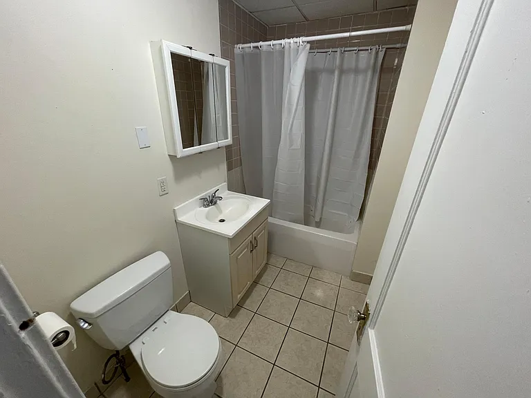 238 Hemenway St #18 — Photo 7