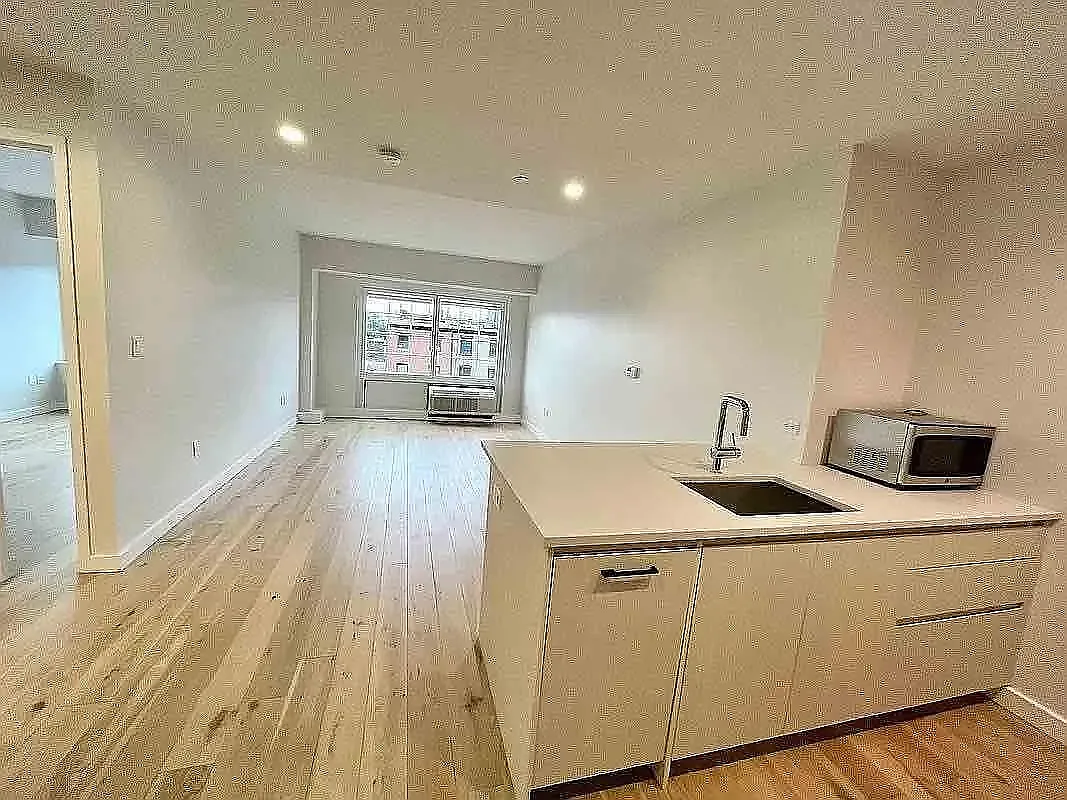 555 Waverly Avenue — Photo 2