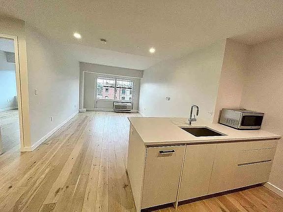 2nd image of 555 Waverly Ave APT 4H