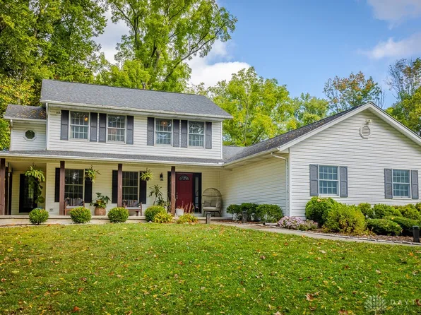 9101 Rooks Rd, Dayton, OH 45458