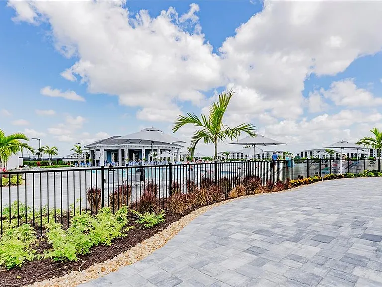 5807 Double Eagle Cir #4631 — Photo 37