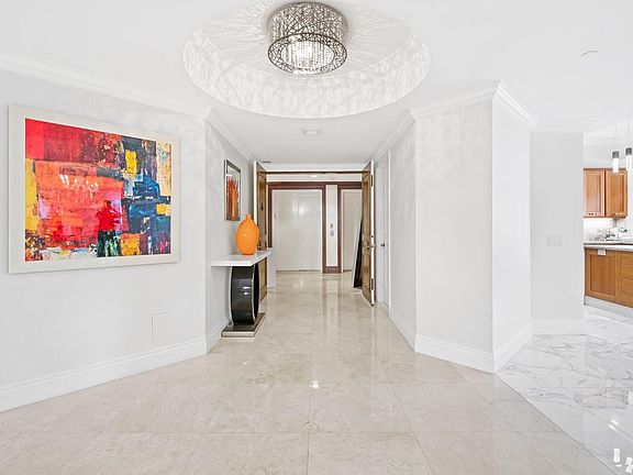 5th image of 1460 S Ocean Boulevard #802