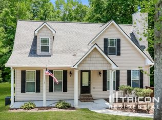 191 River Ridge Dr, Carrollton, GA 30117