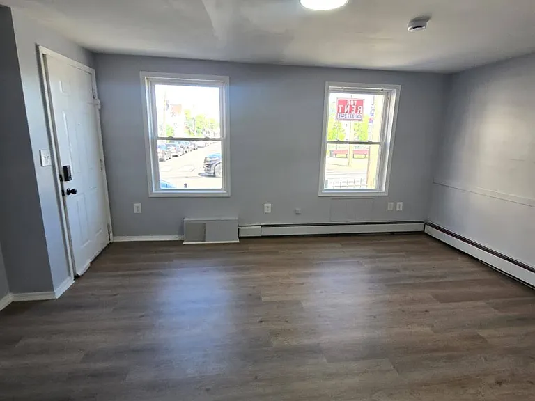 104 Bergen Ave #1 — Photo 6