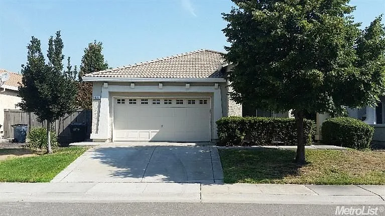 181 Rick Heinrich Cir photo 1