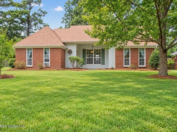 518 Huntington Dr, Madison, MS 39110