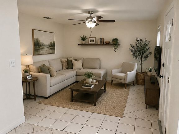 4th image of 1111 SW 32nd Ct #1