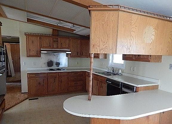 4th image of 11100 Valkyrie St
