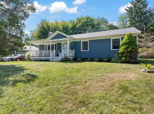 89 Linda Ter, Portsmouth, RI 02871
