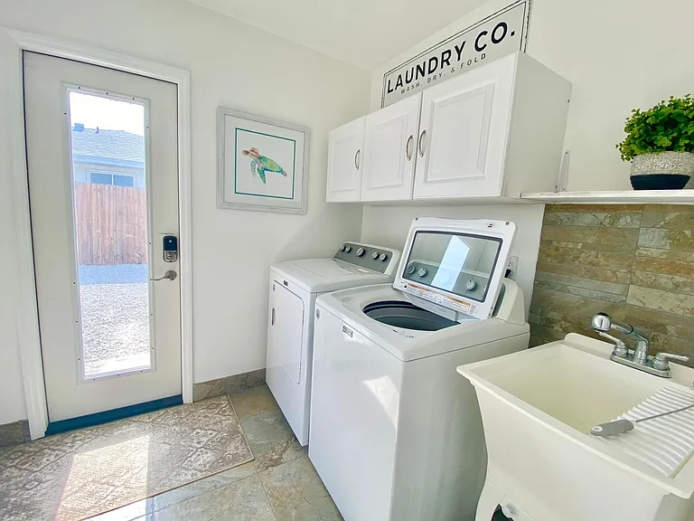 278 Wilson Ave — Photo 22