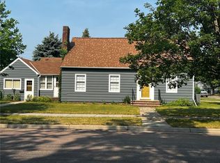 421 6th Ave, Madison, MN 56256