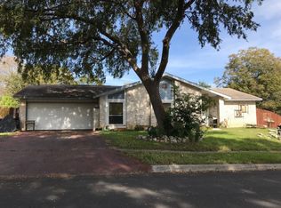 5107 Campe Verde Dr, San Antonio, TX 78233