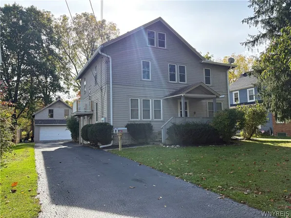 519 Ridge Ave, East Aurora, NY 14052