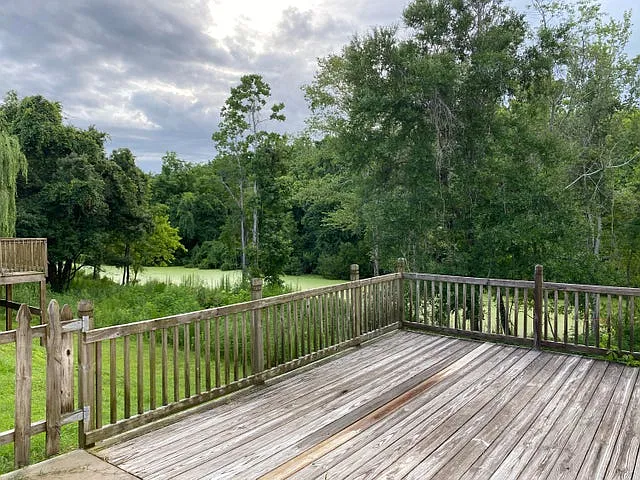 9073 Parlor Dr — Photo 12