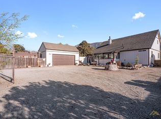 27860 Hialeah Dr, Tehachapi, CA 93561