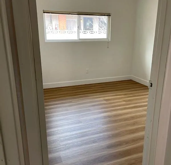 1655 E Harmon Ave #2 — Photo 14