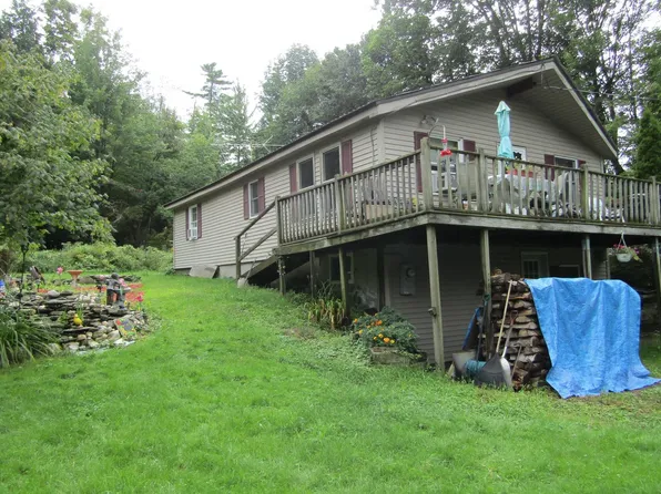 536 Bradley Hill Road, Benton, NH 03785