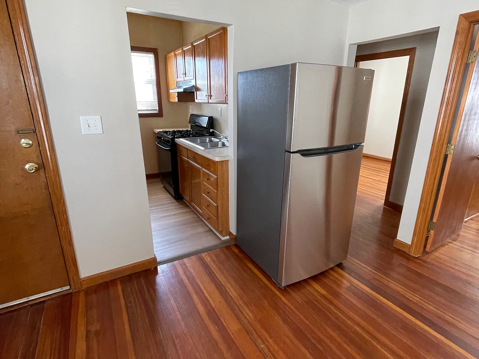 34 Swift St — Photo 4