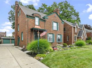 1533 Bunts Rd, Lakewood, OH 44107