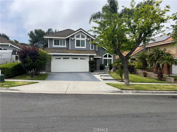 3256 Sterling Dr, Corona, CA 92882