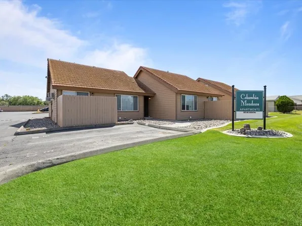 1025 W Entiat Ave, Kennewick, WA