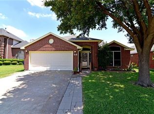 4009 Willoughby Dr, Garland, TX 75043