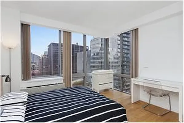 Rented by BARNES New York | media 41