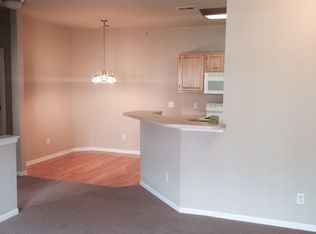 503 Chandler St APT 102, Howell, MI 48855