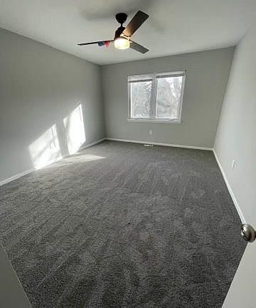 2nd image of 1149 E Johnston St