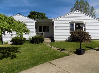1205 E Broadwell St, Albion, MI 49224