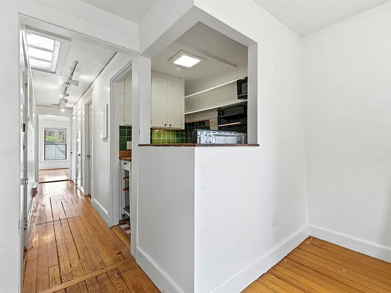 49 Brimmer St #9 — Photo 13