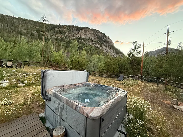 Private hot tub with amazing views.