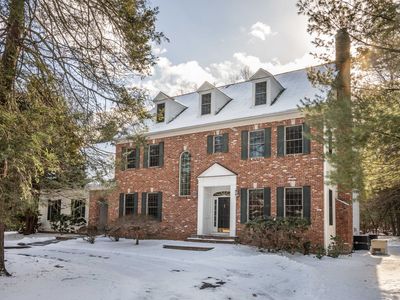 21 Spruce Lane, Weatogue, CT, 06089