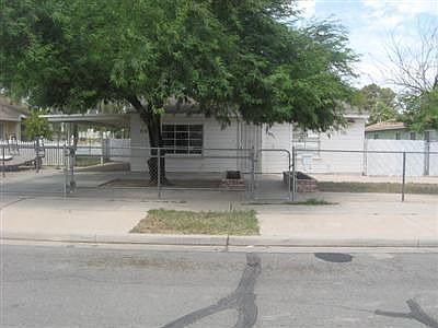 1st image of 713 Fern Ave