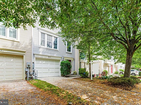 2nd image of 8610 Hartwood Pl