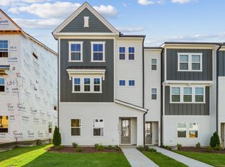 1035 Zelkova Ln, Chapel Hill, NC 27517